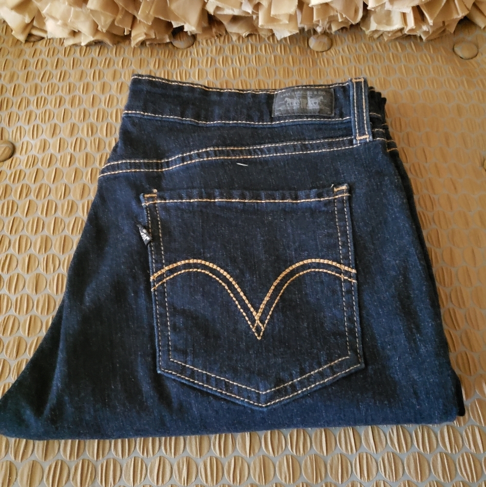 LEVI jeans
